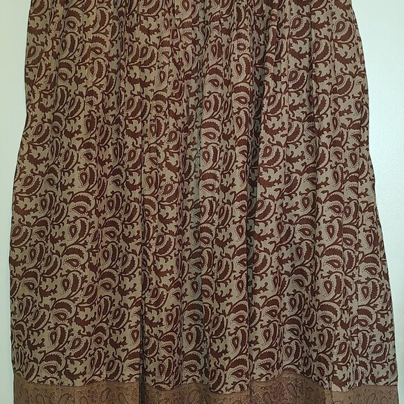 Highly coveted Aahna Dress in Walnut from daughters of India - Picture 4 of 12